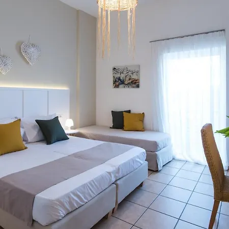 Mirage Apartment *