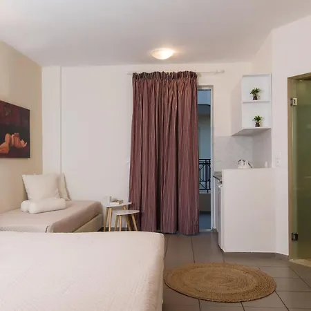 Mirage Apartment *