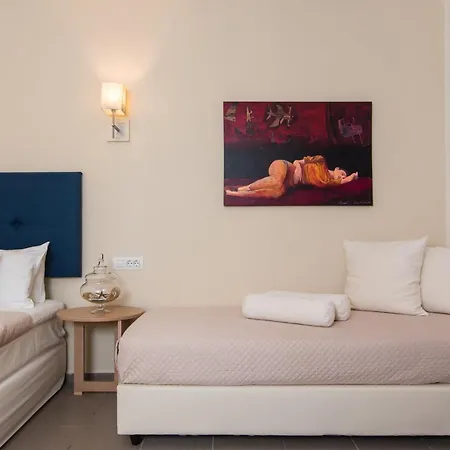 Apartment Mirage